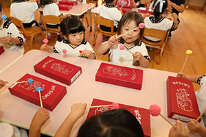 太鼓ごっこ　こあら