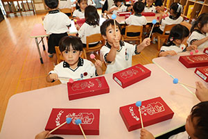 太鼓ごっこ　こあら