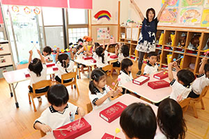 太鼓ごっこ　こあら