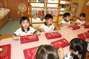 太鼓ごっこ　こあら