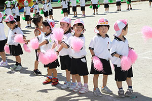 運動会　リズム活動の練習　年少組