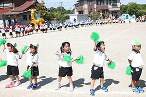 運動会　リズム活動の練習　年少組