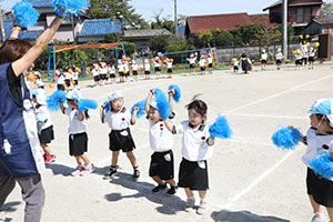 運動会　リズム活動の練習　年少組