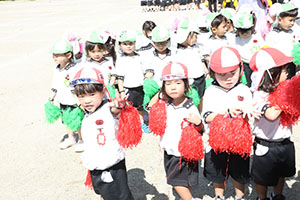 運動会　リズム活動の練習　年少組