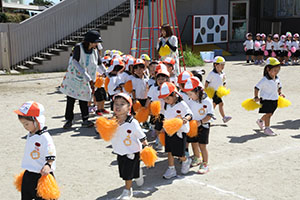 運動会　リズム活動の練習　年少組