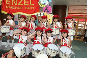 エンゼルマーチングバンド記念撮影　年長