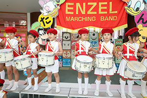 エンゼルマーチングバンド記念撮影　年長