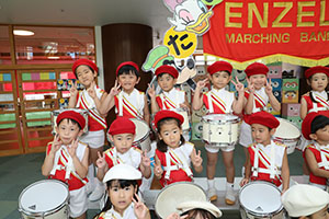 エンゼルマーチングバンド記念撮影　年長