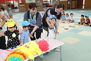 運動会の活動　借り物競争🎵　2歳児クラス