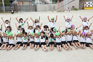 運動会の活動　組体操・バルーン　年長組