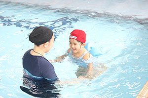 スイミングクラブへ行きました　ひまわり・さくら・たんぽぽ　NO．2