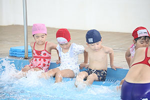 スイミングクラブへ行きました　ひまわり・さくら・たんぽぽ　NO．2