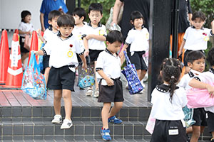 スイミングクラブへ行きました　ひまわり・さくら・たんぽぽ　NO．2