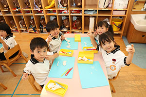 お月見の制作　きりん