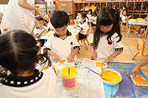 お月見の制作　きりん