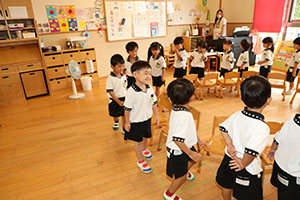 復活いす取りゲーム　ことり