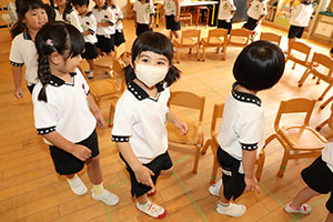 復活いす取りゲーム　ことり