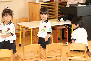 復活いす取りゲーム　ことり