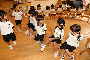 復活いす取りゲーム　ことり