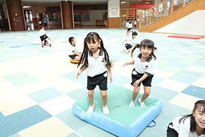 エンゼルドームで思いきり遊びました　B