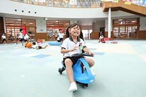 エンゼルドームで思いきり遊びました　B