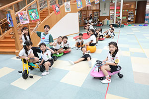 エンゼルドームで思いきり遊びました　B