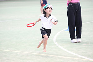 運動会予行　　年長組　リレー