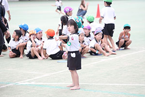 運動会予行　　年長組　リレー