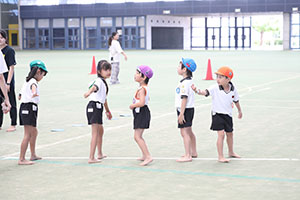 運動会予行　　年長組　リレー