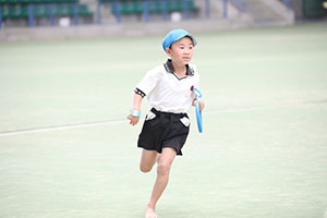 運動会予行　　年長組　リレー