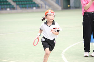 運動会予行　　年長組　リレー