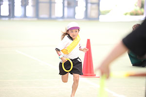 運動会予行　　年長組　リレー