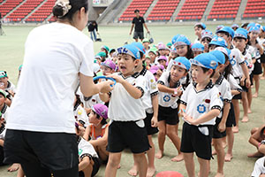 運動会予行　　年長組　リレー
