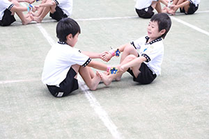 運動会予行　　年長組　組体操