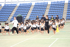 運動会予行　　年長組　組体操