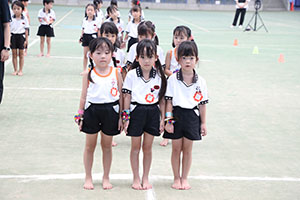 運動会予行　　年長組　組体操