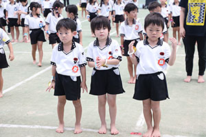 運動会予行　　年長組　組体操