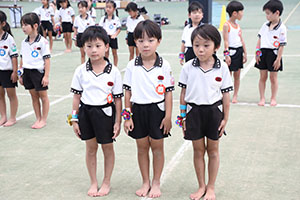 運動会予行　　年長組　組体操