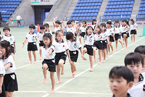 運動会予行　　年長組　組体操