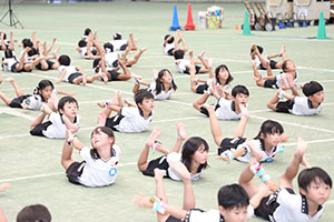 運動会予行　　年長組　組体操