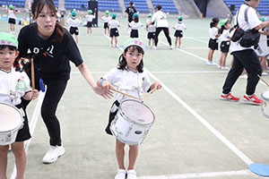 運動会予行　　年長組　鼓笛・A・B