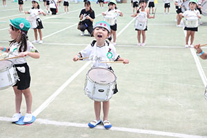 運動会予行　　年長組　鼓笛・A・B