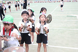 運動会予行　　年長組　鼓笛・A・B
