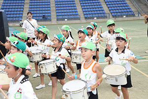 運動会予行　　年長組　鼓笛・A・B