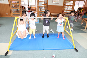 好きなお部屋で遊びました　2歳児クラス