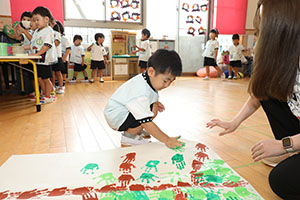 どんぐりの木の制作　ことり