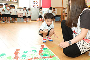 どんぐりの木の制作　ことり