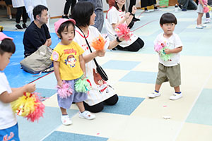 2歳児クラス運動会　ーリズムー　ひよこ・あひる・ぺんぎん