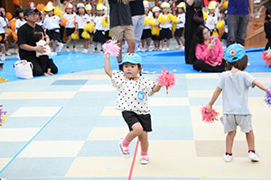 2歳児クラス運動会　ーリズムー　ひよこ・あひる・ぺんぎん