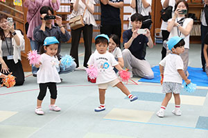 2歳児クラス運動会　ーリズムー　ひよこ・あひる・ぺんぎん